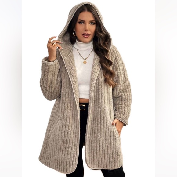 Luxe Plus Size Pockets Hoodie Hooded Jacket Coat - Picture 2 of 4